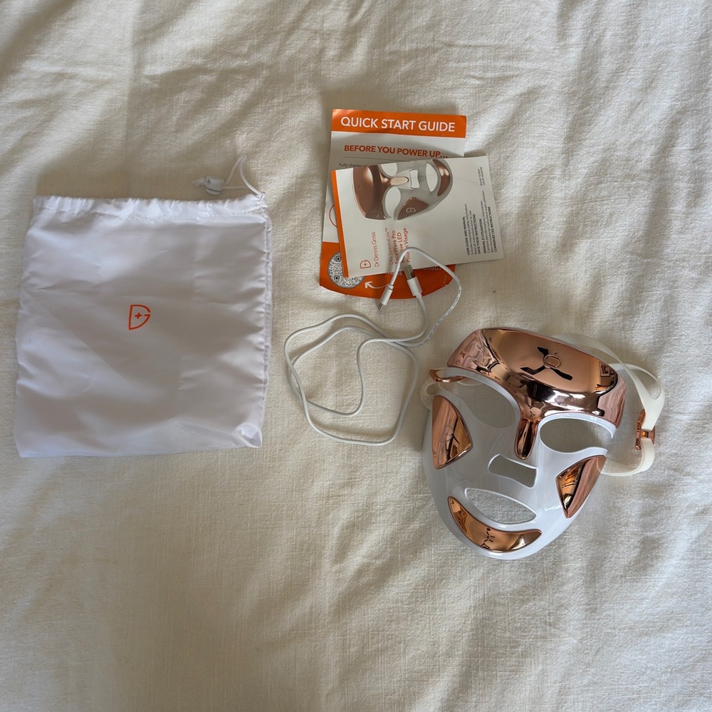 Dr Dennis Gross - DRx SpectraLite FaceWare Pro LED Device